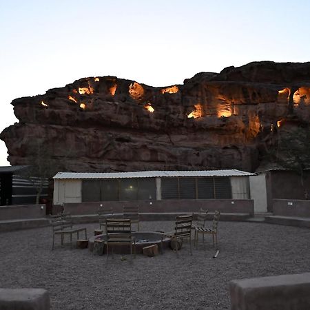 Bilal Luxury Camp Hotel Wadi Rum Exterior foto